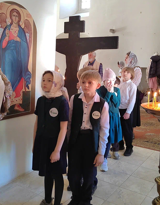 Праздничная литургия в день святителя Николая