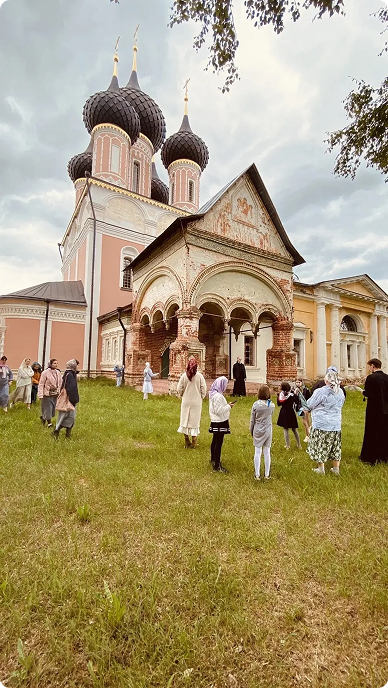 Троице-Сыпанов Пахомиево-Нерехтский монастырь