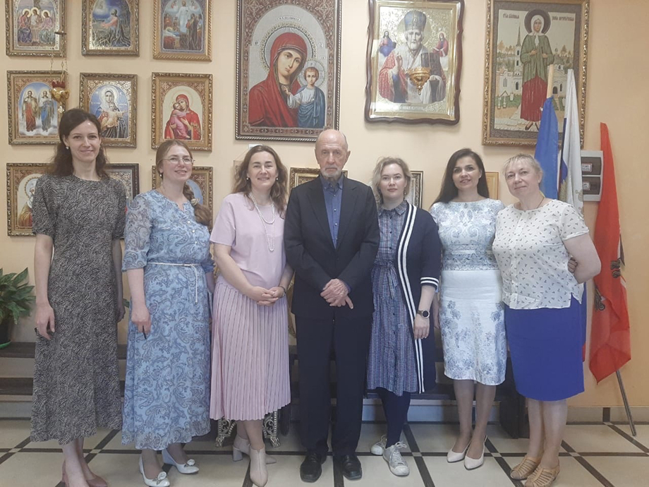 Свято-Алексиевская Пустынь, встреча с И. П. Костенко
